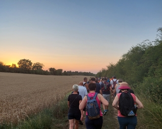 Vue de marcheurs lors de la balade gourmande 2023