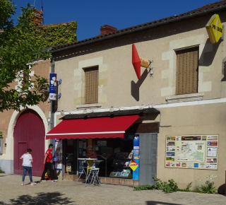 Facade du Tabac-Presse