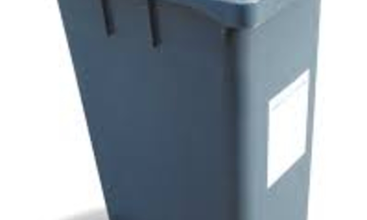 Vue d'un bac de tri des emballages avec un couvercle jaune