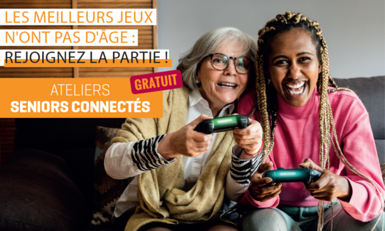 Affiche annonçant les ateliers montrant une jeune femme et une dame plus agée jouant avec des manettes de console de jeu dans les mains